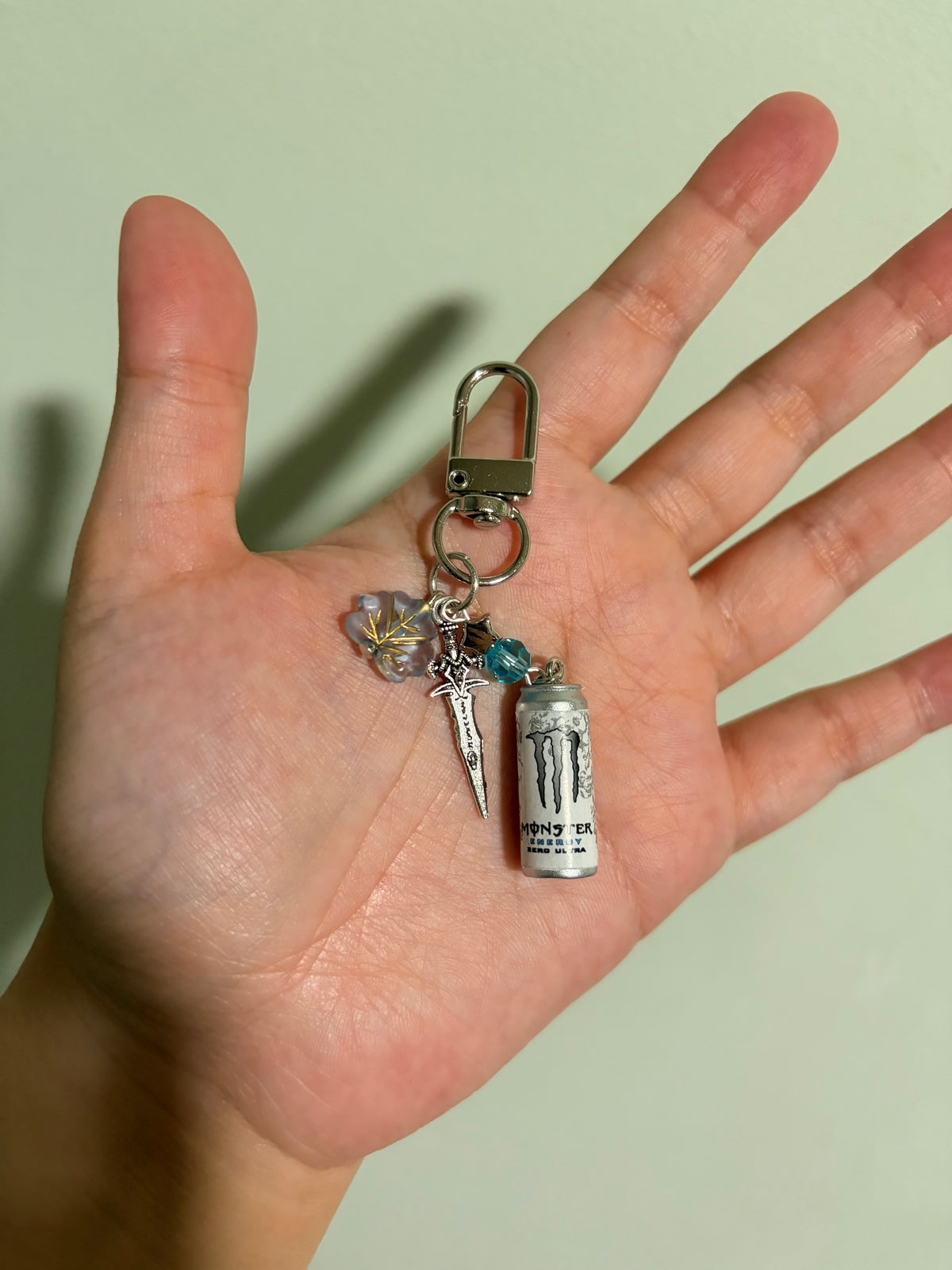 "Monstruo Energía" Series Mobile Straps / Keychains (Handmade) | rotten trinkets